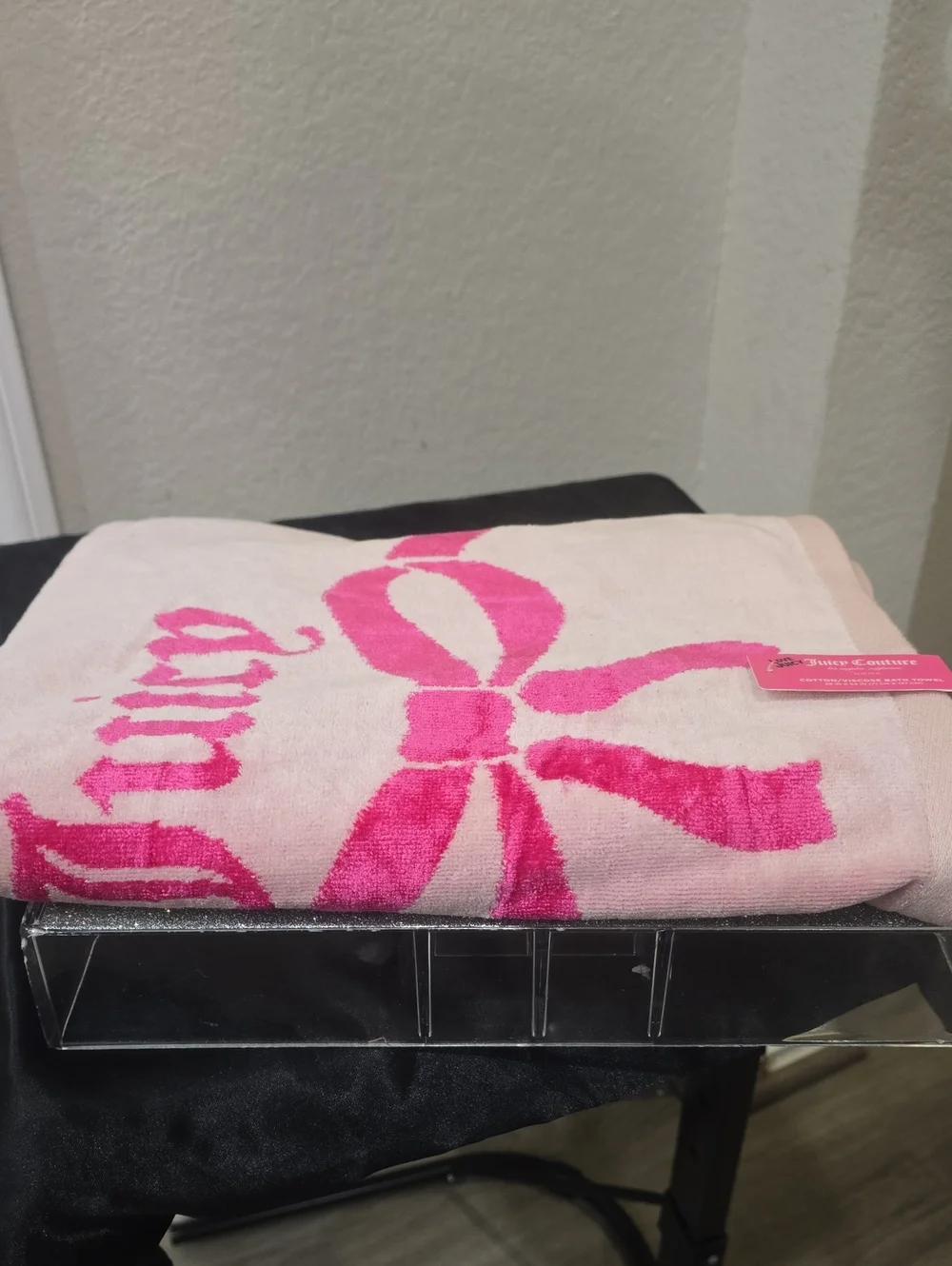 Juicy Couture Home Bow Logo Plush Oversized Cotton Viscose Bath Towel